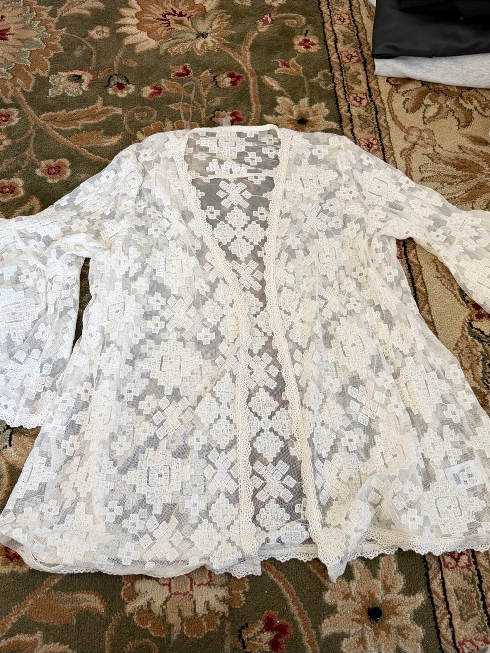 Cream Lace Open-Front Women's Cardigan